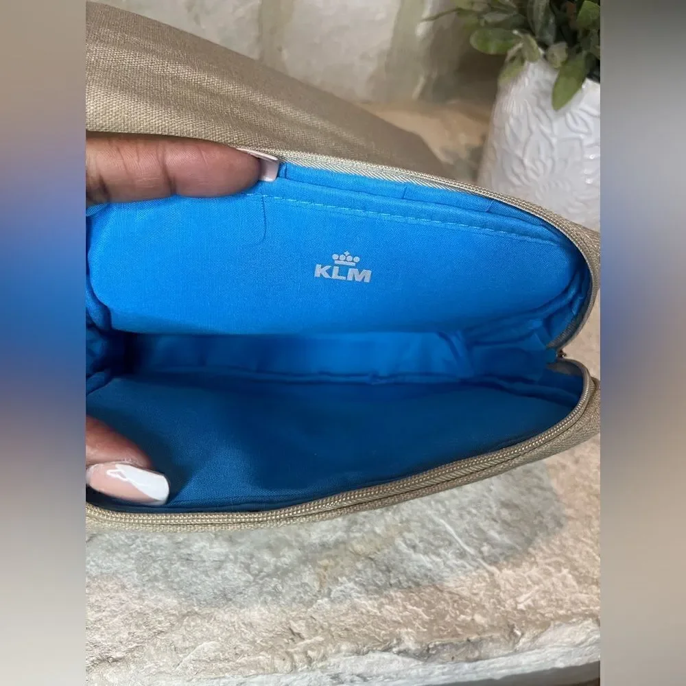 Jantaminiau clutch travel cosmetic bag